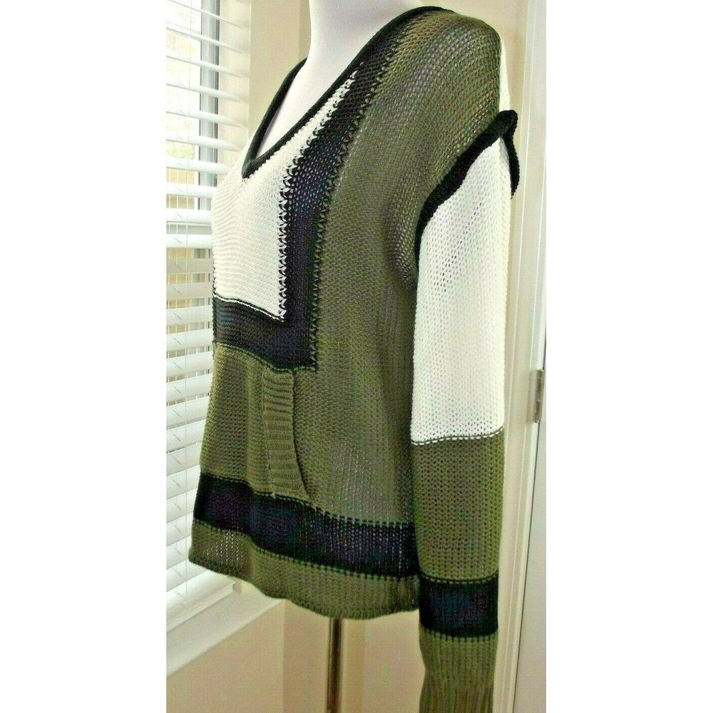 New FATE Stitch Fix SWEATER Green/Black/Whtie - Front Pocket - Small